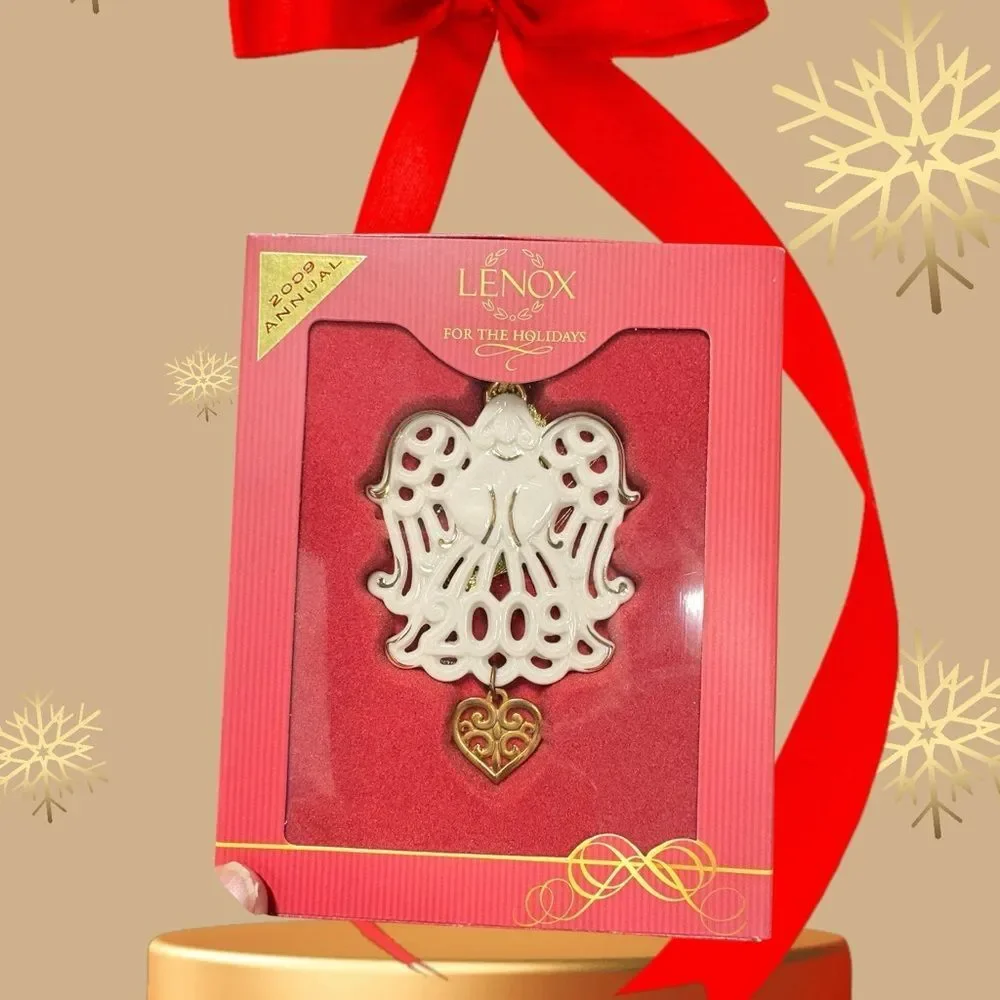 Lenox White Angel‎ Ornament 2009